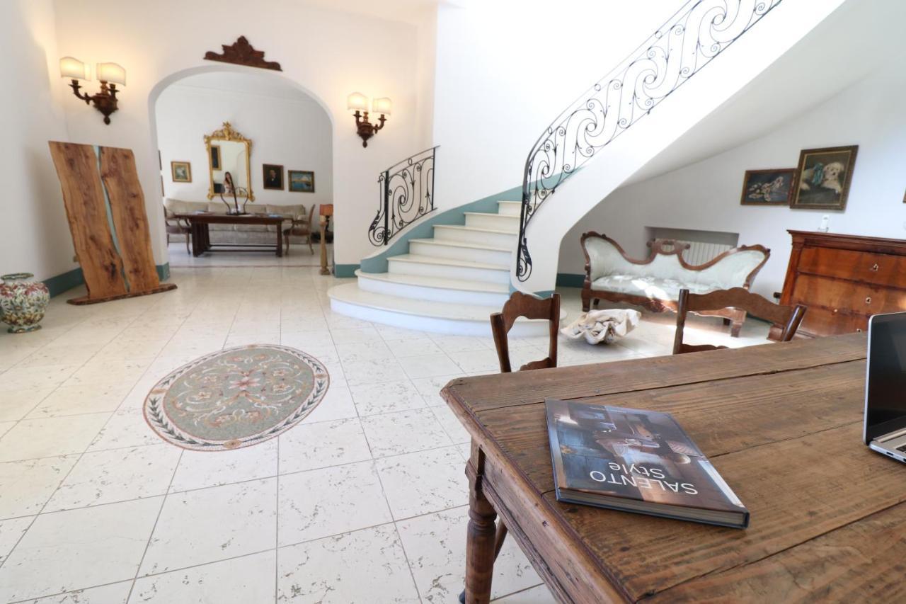 Relais Delle Rose Bed & Breakfast Lecce Ngoại thất bức ảnh