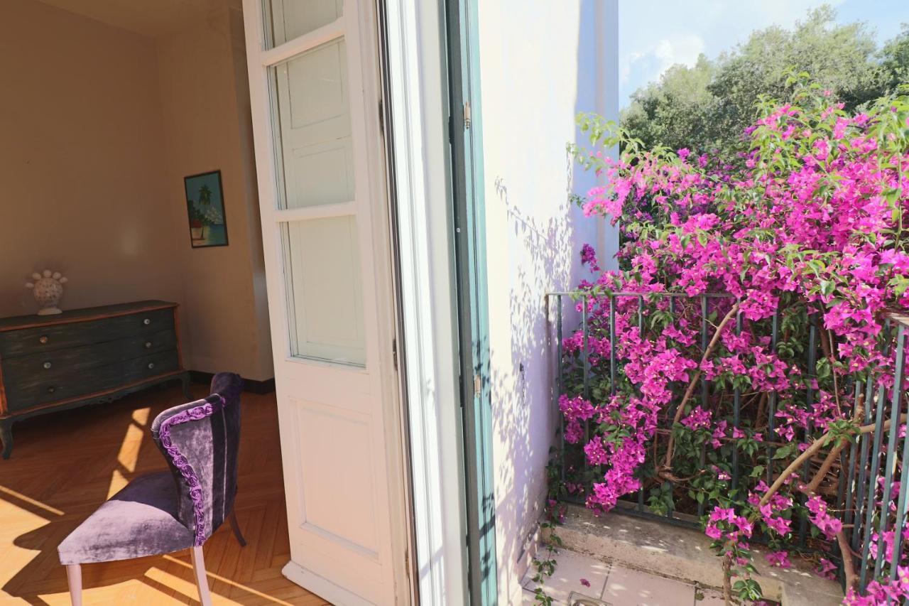Relais Delle Rose Bed & Breakfast Lecce Ngoại thất bức ảnh