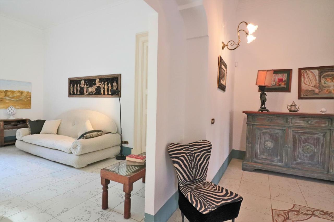 Relais Delle Rose Bed & Breakfast Lecce Ngoại thất bức ảnh